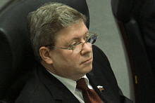 России необходим Кодекс законов об образовании, – заявил сенатор Александр Трошин.
